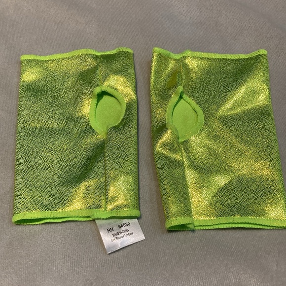 Small Child Lime Green Dance Costume - Picture 6 of 11